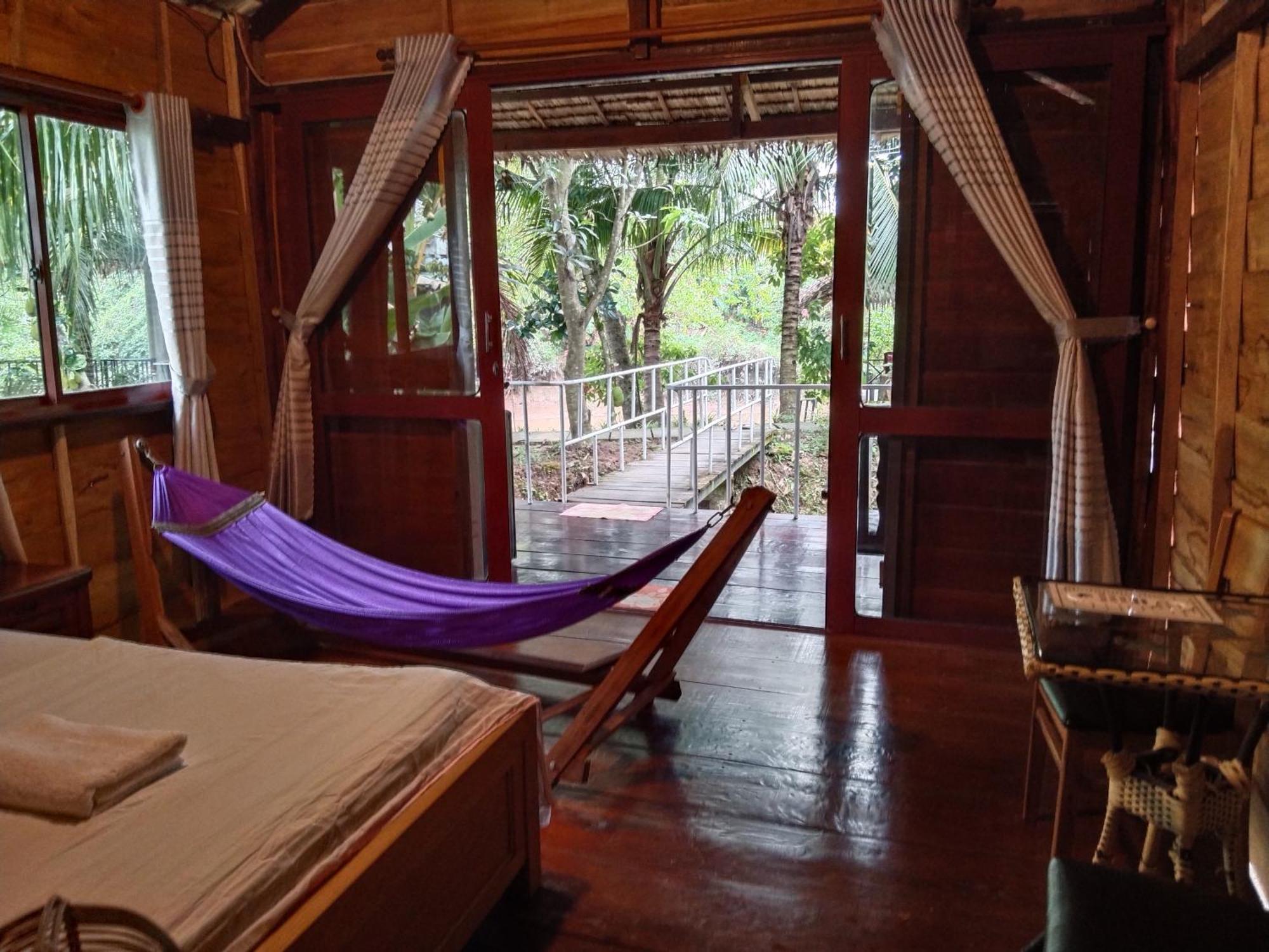 Quoc Phuong Riverside Homestay Ben Tre المظهر الخارجي الصورة
