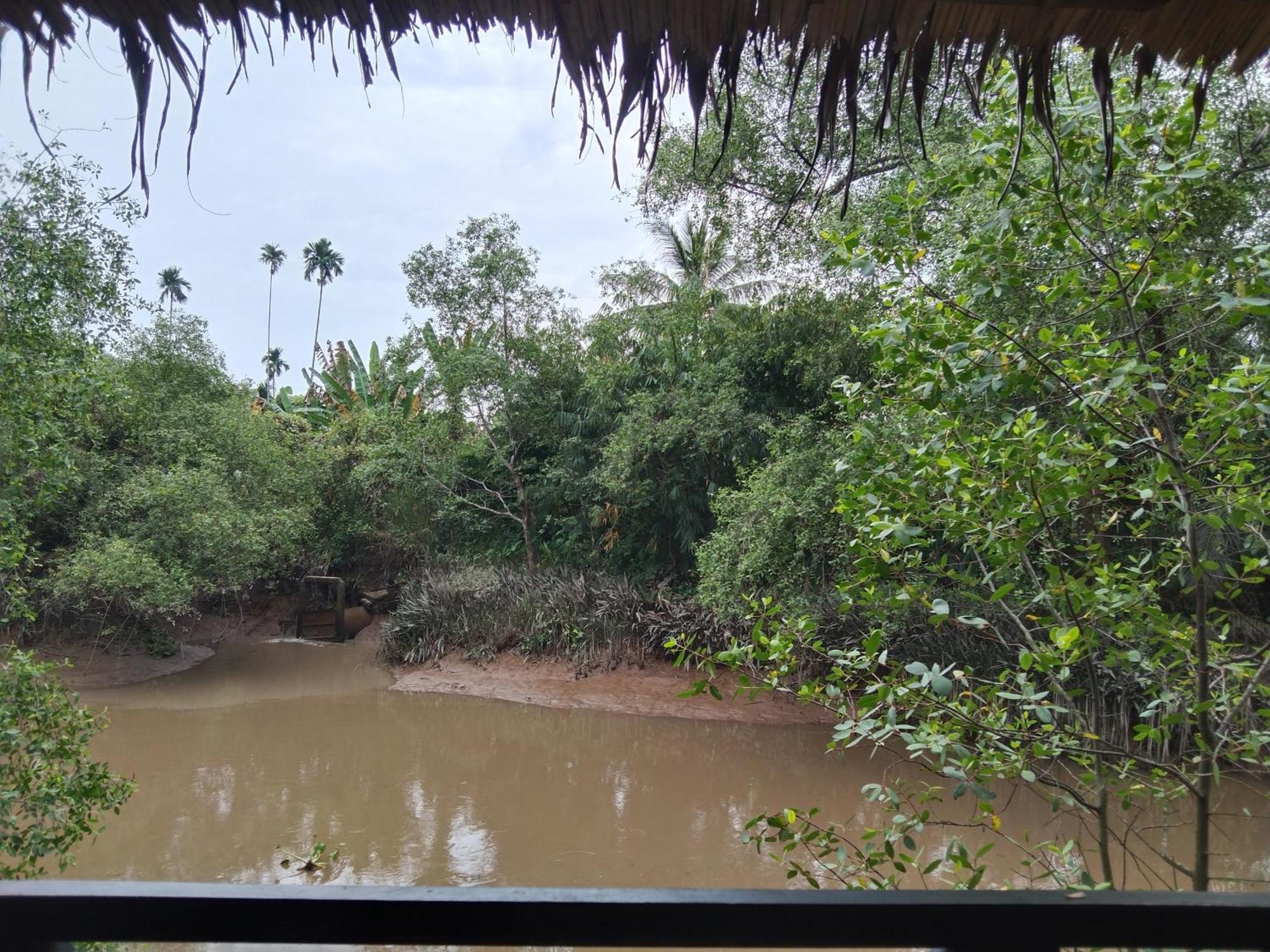 Quoc Phuong Riverside Homestay Ben Tre المظهر الخارجي الصورة