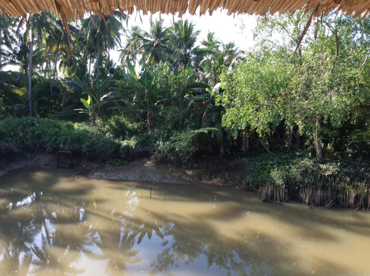 Quoc Phuong Riverside Homestay Ben Tre المظهر الخارجي الصورة